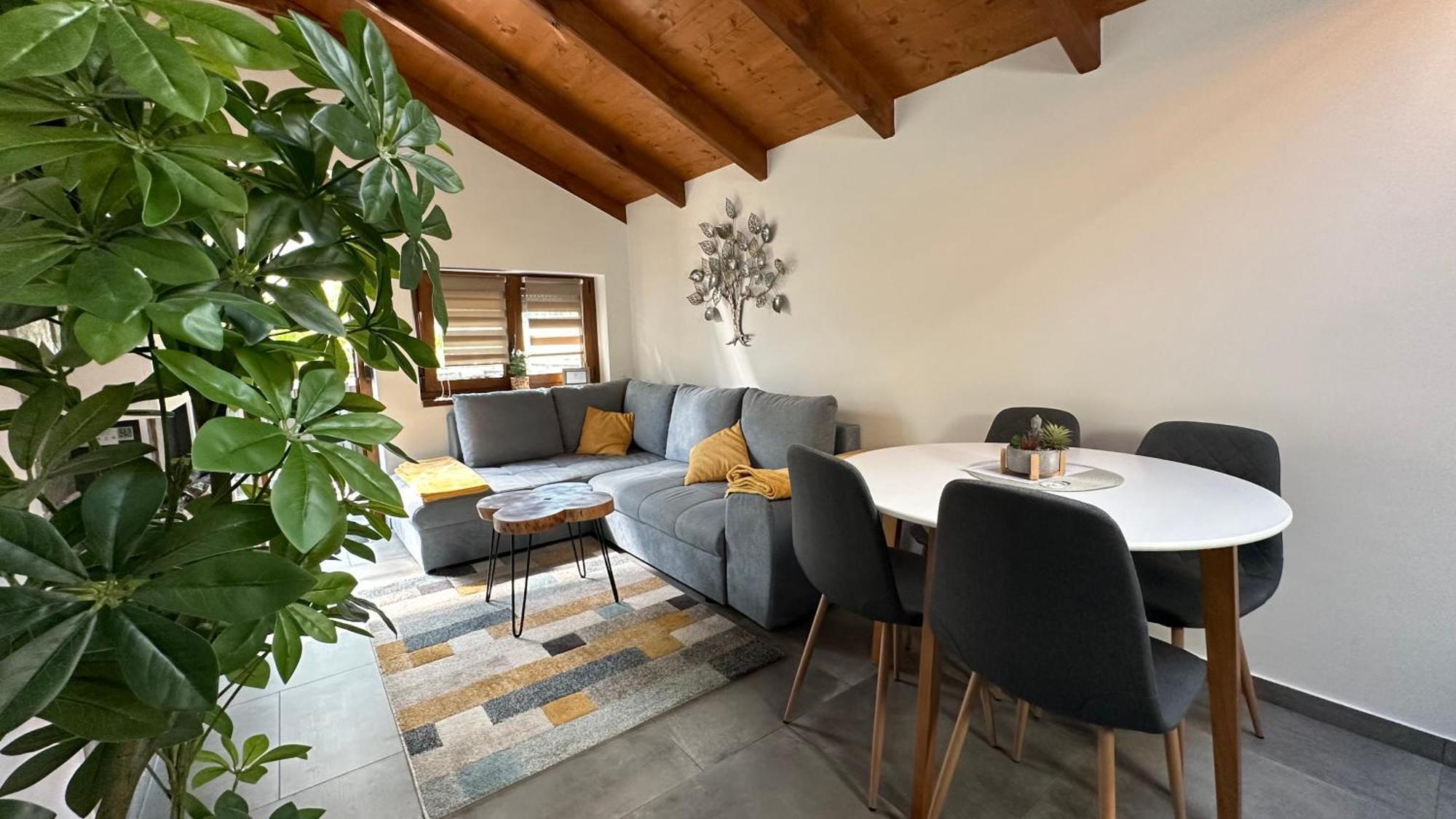 Limo Apartament Fonyód